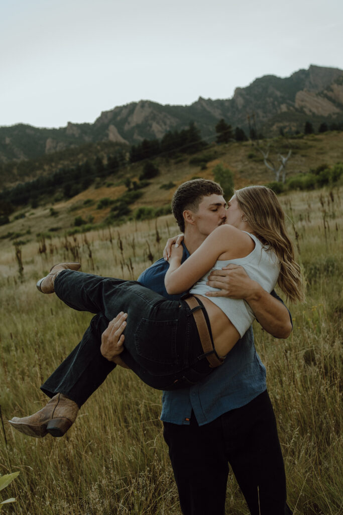 boulder engagement session 