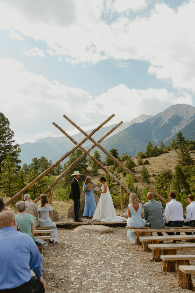 wedding day ceremony at double eddy ranch colorado