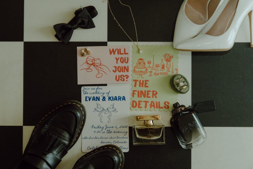 Wedding details photos
Wedding Invites